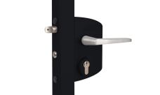 Замок LAKQ 4040 U2L корпус металлический, с ручками из алюминия, черный RAL 9005